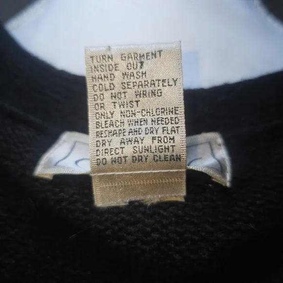 Vintage 1980s Cezanne Black Silk Angora Quiet Luxury Beaded Old Money Cardigan - Picture 16 of 16